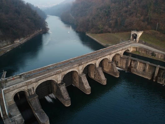Fluss Stauwehr Fluss Stauwehr